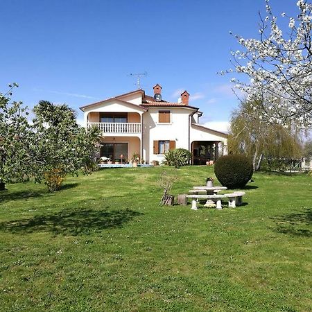 Apartments Jana Умаг Екстериор снимка