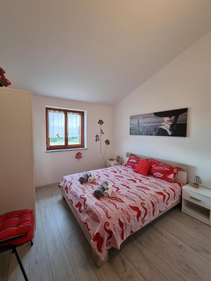 Apartments Jana Умаг Екстериор снимка