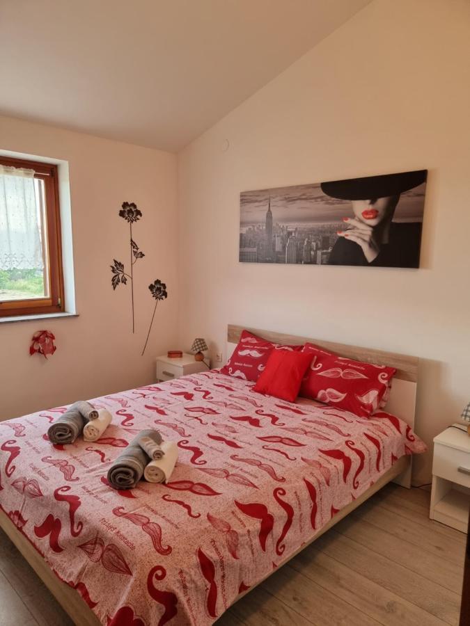 Apartments Jana Умаг Екстериор снимка