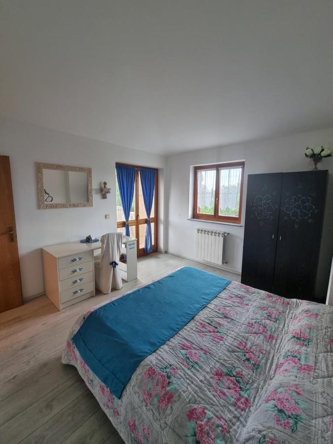 Apartments Jana Умаг Екстериор снимка