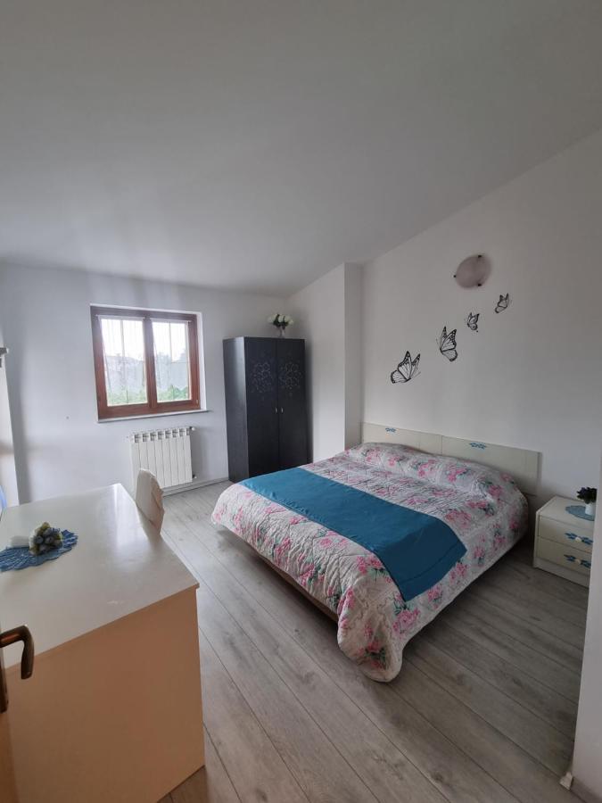 Apartments Jana Умаг Екстериор снимка